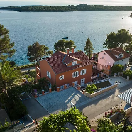 Teresa Apartman *